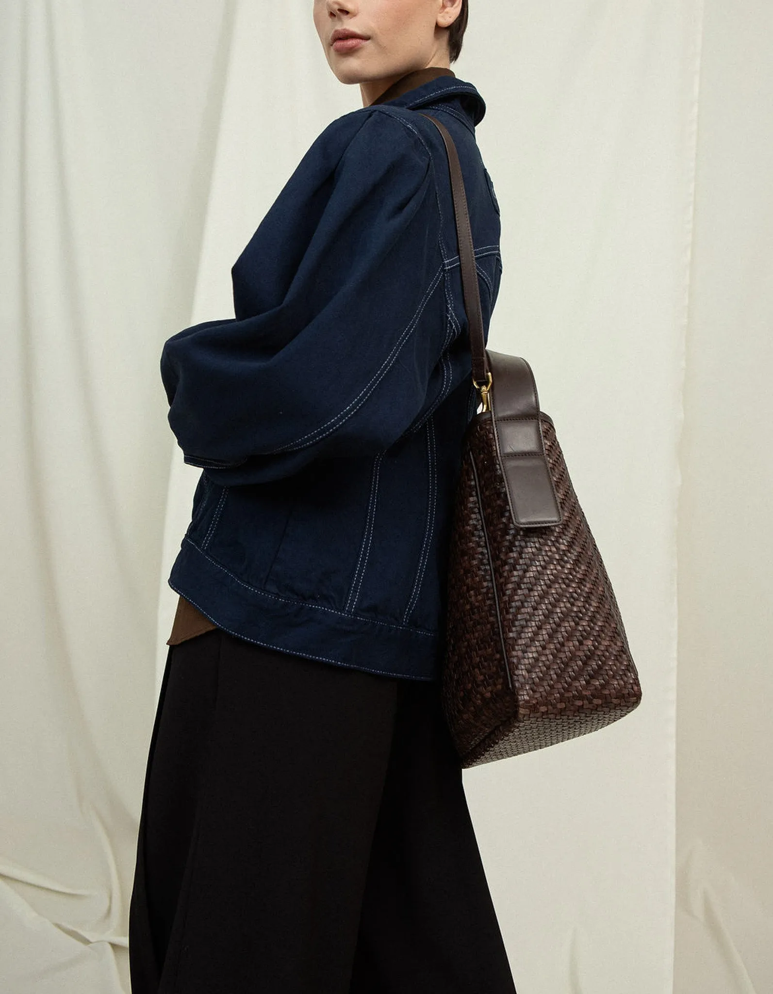 IWA Umber Twill Shoulder bag